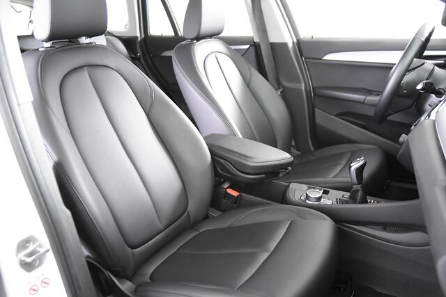 BMW X1 sDrive18i *1ste Eigenaar*Leer*Navigatie*Stoelverwarming*