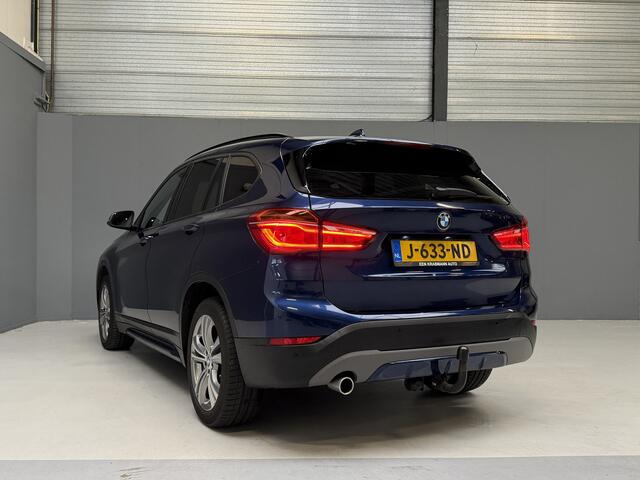BMW X1 sDrive18i High Executive Automaat|Sportstoelen|Leder|Trekhaak