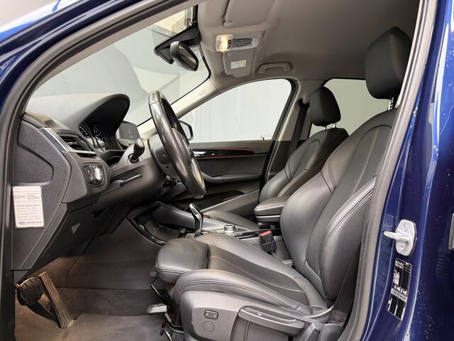 BMW X1 sDrive18i High Executive Automaat|Sportstoelen|Leder|Trekhaak