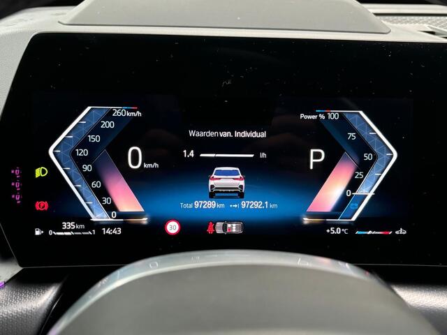 BMW X1 xDrive23i | M-Sport | Driving Assistant Pro | Panoramadak | Shadow Line | NL auto | BTW |