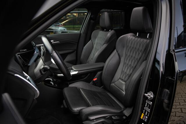 BMW X1 xDrive25e , Panoramadak, Head-up display, 360-camera,