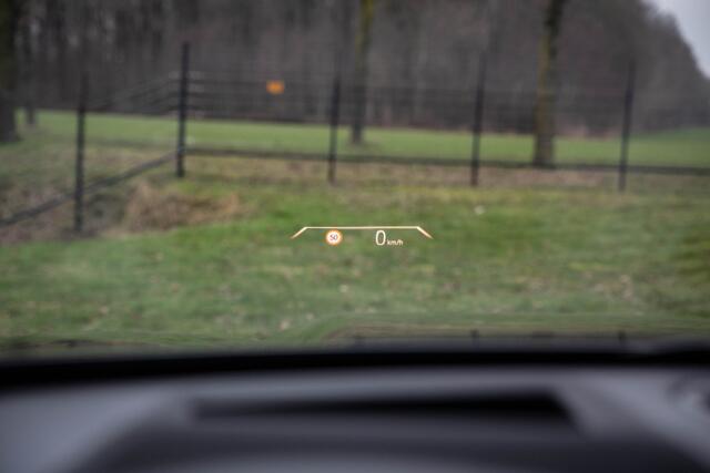 BMW X1 xDrive25e , Panoramadak, Head-up display, 360-camera,