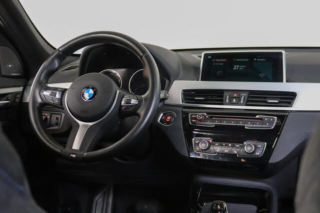 BMW X1 sDrive20i High Executive, M-sport, Panoramadak, HUD, Camera, H&K, Memory, Keyless
