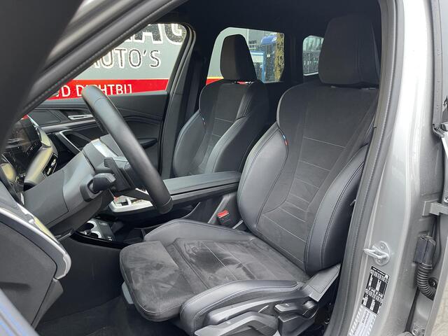 BMW X1 sDrive18i M Sport Shadow Line 18"/Sportstoelen/Keyless/Alarm/Adaptief LED/Stoelverwarming/Camera/Elektrisch klep