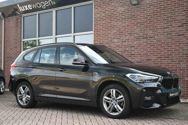 BMW X1 xDrive25e M-Sport Pano El-zetels Camera Carplay El-klep Shadowline