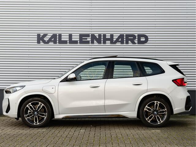 BMW X1 xDrive25e M-Sport - Pano - 19 inch - Camera - Comfort Access