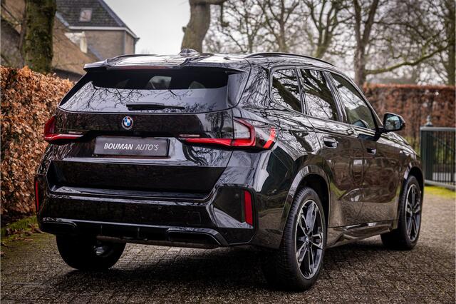 BMW X1 sDrive20i M Sport Pro Full Massage Harman Kardon Panorama Trekhaak