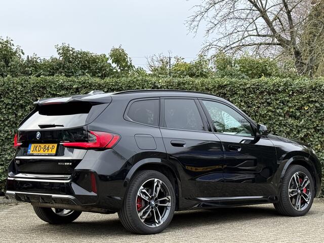 BMW X1 xDrive25e | M-Sport Pro | Panorama | Stuur + Stoelverw. | Camera | Comfort Access | Elek. Trekhaak