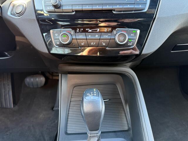 BMW X1 xDrive25e Executive I HarmanKardon I Camera AUTOMATIC | audio installatie premium | voorstoelen verwarmd | start/stop systeem