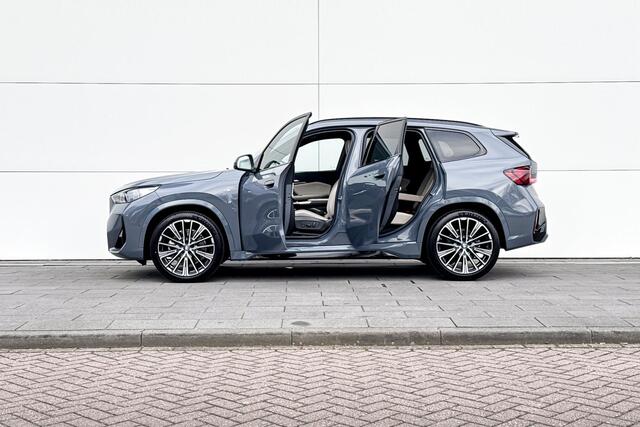 BMW X1 xDrive23i