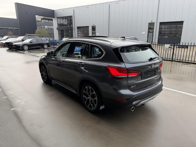 BMW X1 xDrive25e Exec. H&K, Pano, X-line