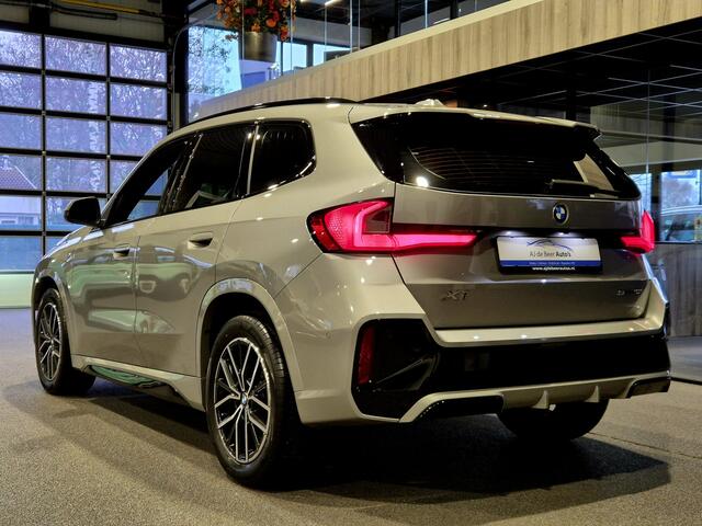 BMW X1 sDrive18i High Executive M-Sport | Camera | Stoelverwarming | Carplay/Android