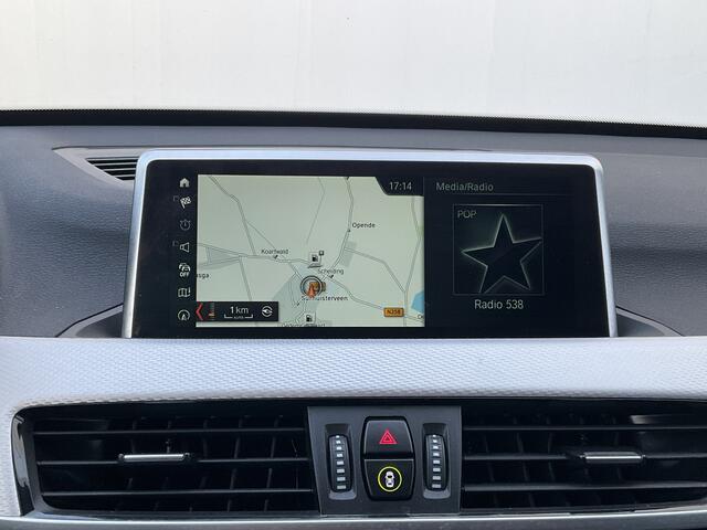 BMW X1 18i 140pk M-Sport Executive Edition Clima Cruise Head up Display