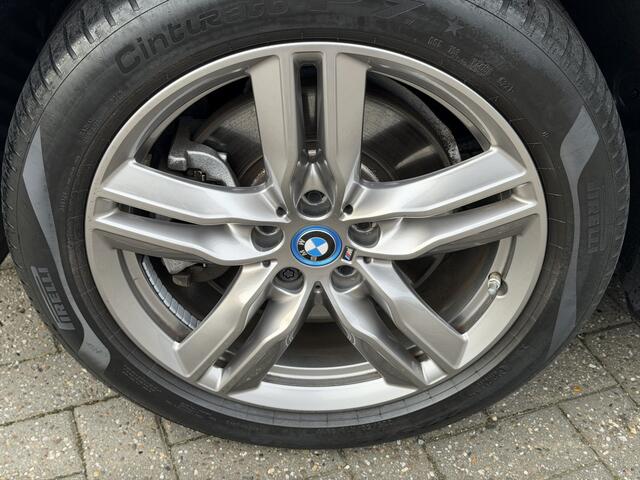 BMW X1 xDrive25e M sport Camera | Stuurverw. | Leer | Stoelverw.