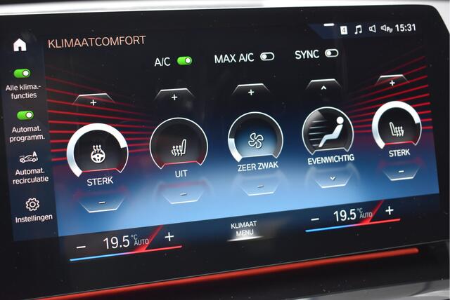 BMW X1 sDrive18i M-sport Nieuwe type! Elek. trekhaak/achterklep, Memory, Camera, 20 inch, Stoel/stuurverwarming, Carplay