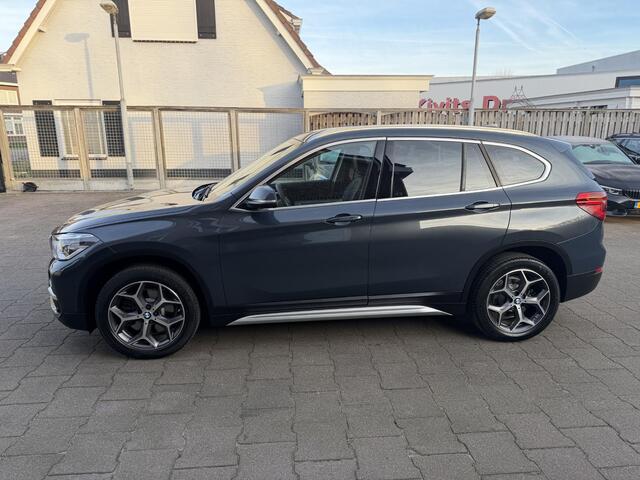 BMW X1 sDrive20i High Executive HUD|LEDER|X-LINE BMW X1 sDrive20i High Executive