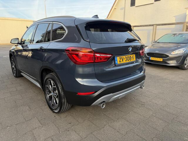 BMW X1 sDrive20i High Executive HUD|LEDER|X-LINE BMW X1 sDrive20i High Executive