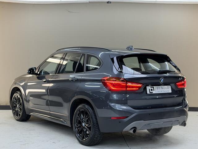 BMW X1 sDrive20i Sport line, 192Pk, 2017, 1ste eigenaar, Navigatie, Climate control, Stoelverwarming, Cruise control, Parkeersensoren, LED koplampen, Camera, Head up display, Sportstoelen,