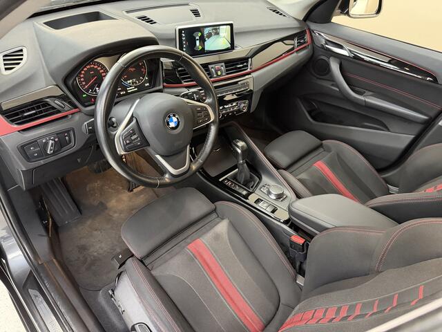 BMW X1 sDrive20i Sport line, 192Pk, 2017, 1ste eigenaar, Navigatie, Climate control, Stoelverwarming, Cruise control, Parkeersensoren, LED koplampen, Camera, Head up display, Sportstoelen,