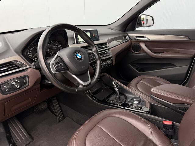 BMW X1 sDrive20i High Executive Automaat/Trekhaak/Leer/Navi.