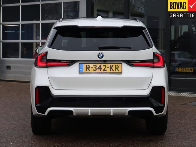 BMW X1 sDrive18i M-Sport / Innovation Pack | Leder | HUD | H&K | 360 Camera | Panoramadak