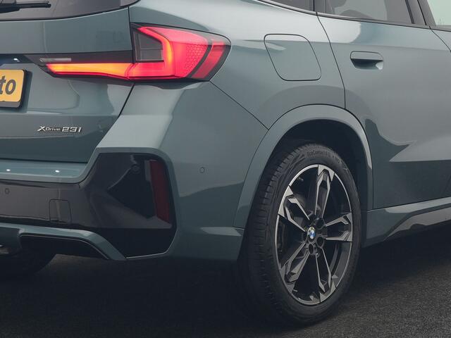 BMW X1 xDrive23i M Sport 204pk Dealer O.H | Panodak | Adaptive Cruise | Lederen Sportstoelen Massage & Memory | Head Up | 360 Camera | Harman Kardon | Widescreen Navi | Parkassist | Keyless | 19"L.M | Apple Carplay |