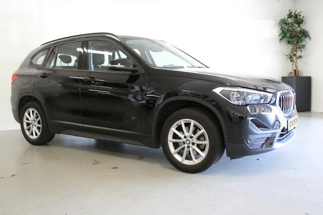BMW X1 sDrive18d Business Edition 2.0L150PK | NL-AUTO+N.A.P! | CAMERA | E-KLEP | CLIMA | DAB-RADIO | NAVIGATIE | CRUISE |