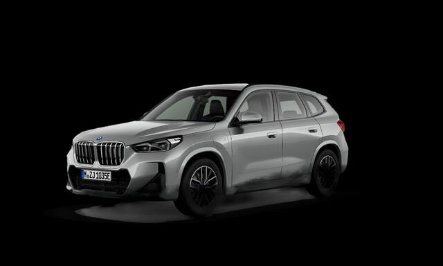 BMW X1 xDrive25e M Sport - Driving Assistant plus - Harman Kardon - Premium Pack - Sportstoelen - Elektrisch verwarmde voorstoelen -