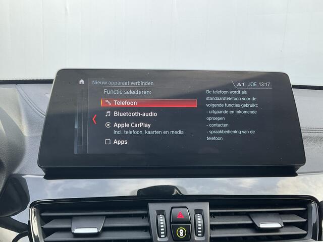 BMW X1 20i M-Sport Business Edition Plus Afn.Trekhaak HUD Leer Stoelverw 19 Inch Keyless NL-Auto!