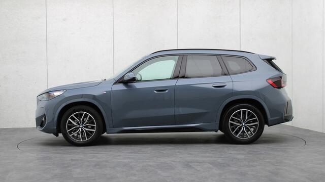 BMW X1 sDrive18i M-Sport | Stuurwielverwarming | Trekhaak | Driving Assistant Plus | Memory