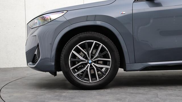 BMW X1 sDrive18i M-Sport | Stuurwielverwarming | Trekhaak | Driving Assistant Plus | Memory