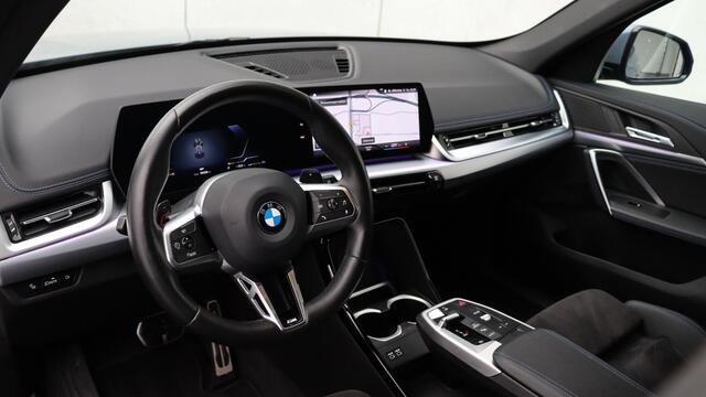 BMW X1 sDrive18i M-Sport | Stuurwielverwarming | Trekhaak | Driving Assistant Plus | Memory
