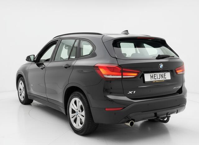 BMW X1 xDrive25e HYBRIDE AUT. HIGH EXECUTIVE TREKHAAK/PDC/NAVIGATIE