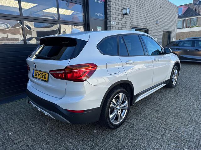 BMW X1 sDrive18i High Executive *NAVI*STOEL VERW*TREKHAAK*CRUISE-CONTROL*
