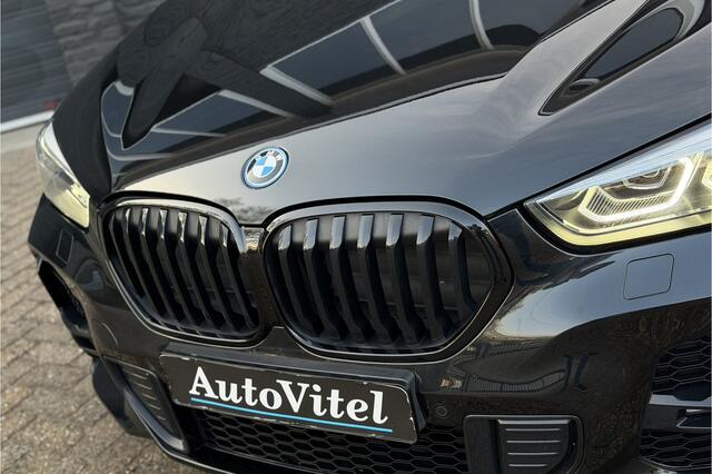 BMW X1 xDrive25e M-Sport | Sportleder | Camera | Stoel + Stuurverwarming | Adaptive Cruise