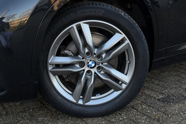 BMW X1 xDrive25e M-Sport | Sportleder | PDC A | LED | Stoelverwarming | DAB