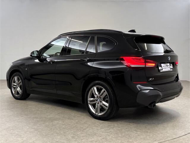BMW X1 xDrive 25 e M-Sport | Pano | Virtual | HuD | Camera | Memory | Sfeer | Carplay | Adap. Cruise