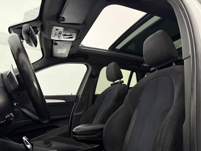 BMW X1 sDrive20d High Executive M-Sport | Pano | Camera | HuD | Sfeer | Clima | Trekhaak | Cruise | Navi