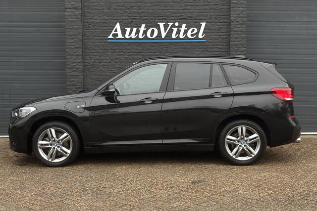 BMW X1 xDrive25e M-Sport | Panodak | Camera | Head-Up | Comfort Access | Adaptive Cruise