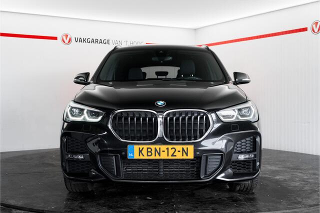 BMW X1 xDrive25e M-sport Panoramadak Trekhaak