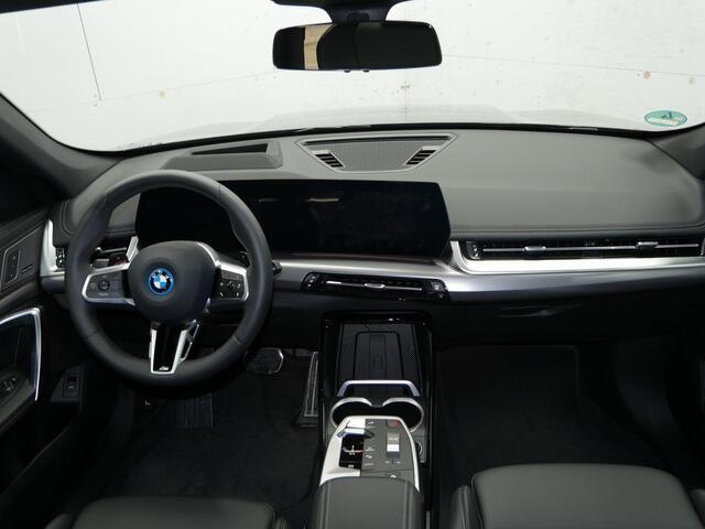 BMW X1 xDrive30e | M-Sport | Co Pilot | Trekhaak | Harman/kardon | Elek. stoelverst. Head up