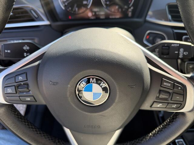 BMW X1 sDrive20i Orange Edition II Leer/Stlvrw/Navi/PDC