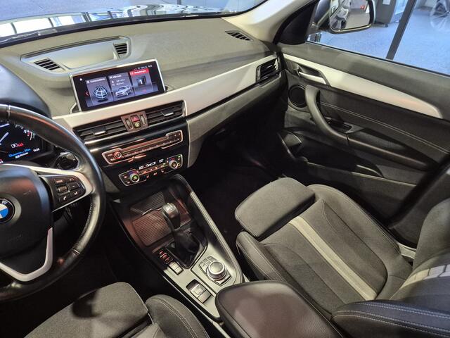 BMW X1 xDrive25e Executive Navigatie | Camera | 4x4 | 1e eigenaar