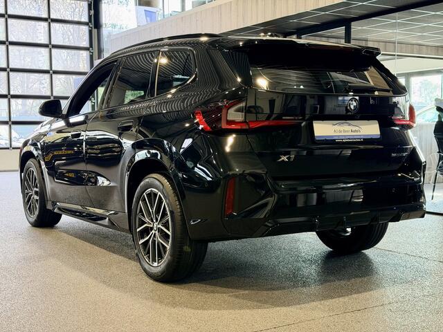 BMW X1 sDrive18i Shadow Line M-Sport | Parkeerhulp met camera | Stoelverwarming | Carplay/Android