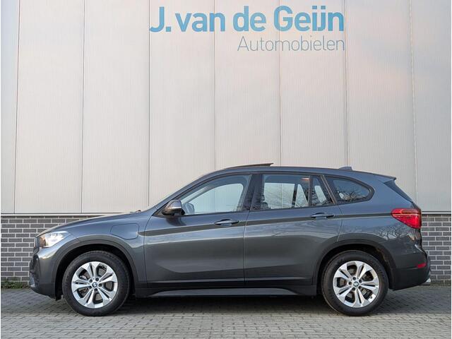 BMW X1 xDrive25e eDrive Edition | Panorama | Leder | HUD| Carplay | Camera | 1e Eig
