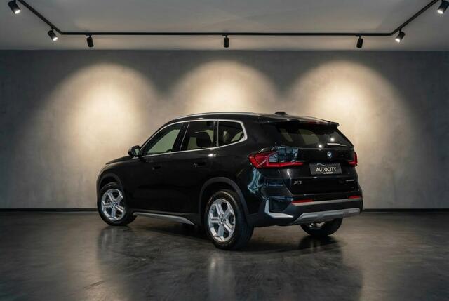 BMW X1 xDrive25e PHEV Facelift | Adaptive LED | Stoelverwarming | Comfo