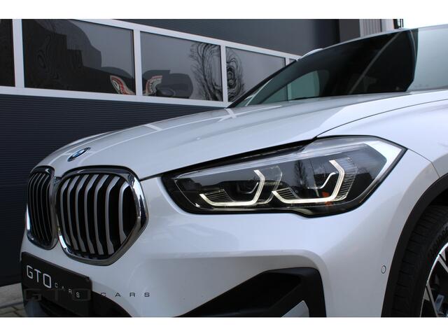 BMW X1 xDrive25e | LED | Getint Glas | Camera | Trekhaak