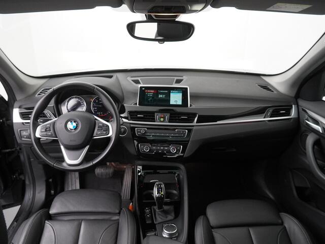 BMW X1 sDrive20i High Executive | X Line | Sportstoelen | Media Pack |