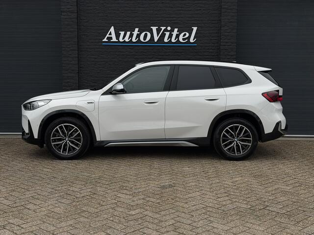 BMW X1 xDrive30e X-Line | Widescreen Facelift | Sportleder | Trekhaak | Camera | Comfort Access