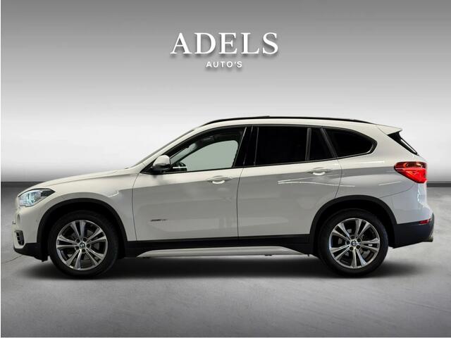 BMW X1 sDrive18i High Executive Panodak Leder Navi Xenon Led